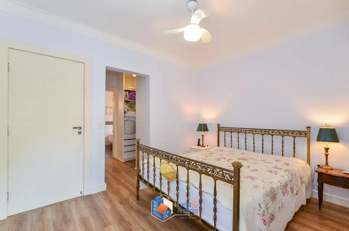 Casa, 4 quartos, 270 m² - Foto 40