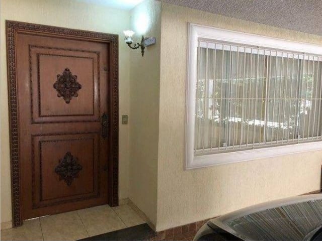 Casa com 500m² 4 quartos e 6 banheiros, à venda, no bairro Parque Colonial em São Paulo