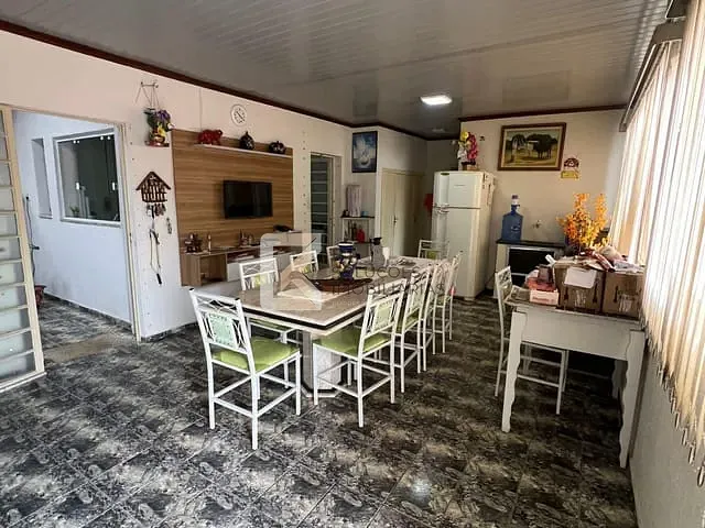 Casa com 250m² 3 quartos e 3 banheiros, à venda, no bairro Jardim Renata em Indaiatuba