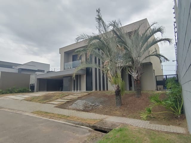 Casa com 600m² 4 quartos e 5 banheiros, à venda, no bairro Colinas do Paratehy em São José dos Campos