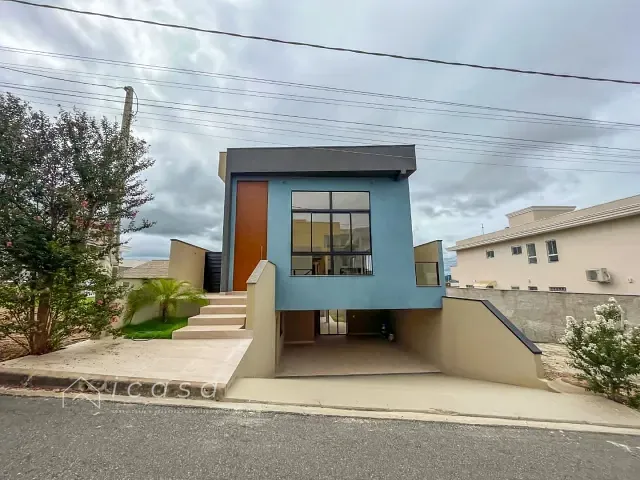 Casa com 250m² 3 quartos e 3 banheiros, à venda, no bairro Residencial Golden Park em Jacareí
