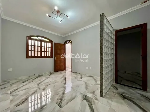 Casa com 79m² 2 quartos e 1 banheiro, para alugar, no bairro Copacabana em Belo Horizonte