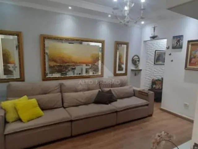 Casa com 176m² 3 quartos e 3 banheiros, à venda, no bairro Parque São Vicente em Mauá