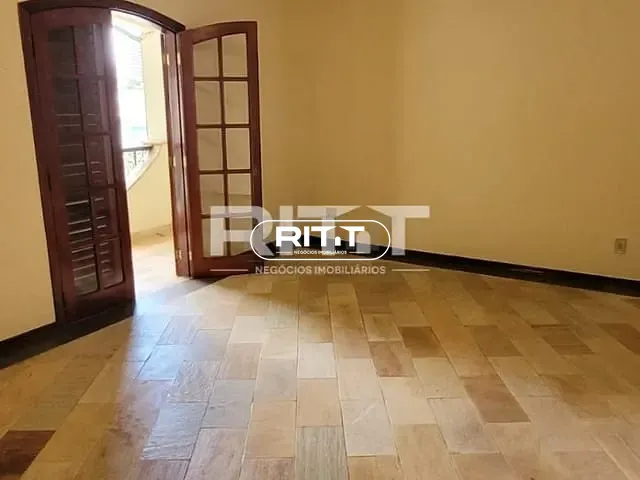Casa com 360m² 6 quartos e 2 banheiros, à venda, no bairro Jardim Guarani em Campinas