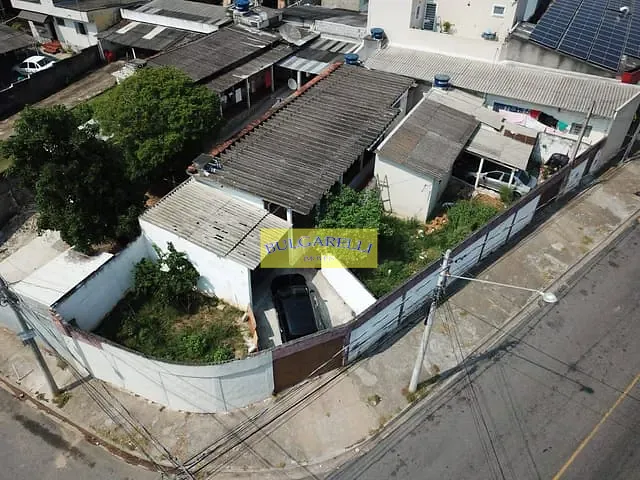 Casa com 505m² 2 quartos e 1 banheiro, à venda, no bairro Santa Gertrudes em Jundiaí