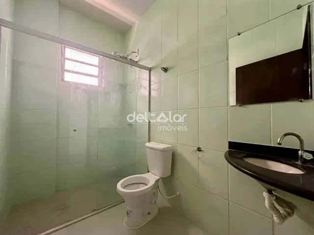 Casa com 110m² 2 quartos e 2 banheiros, para alugar, no bairro Jaraguá em Belo Horizonte