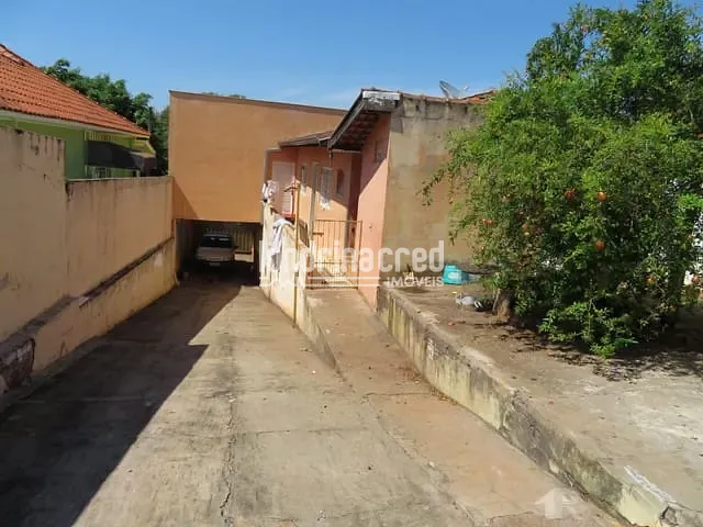 Casa com 540m² 4 quartos e 2 banheiros, à venda, no bairro Recreio em Londrina