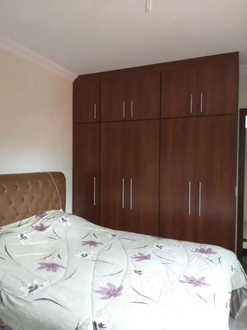 Casa, 3 quartos, 260 m² - Foto 8