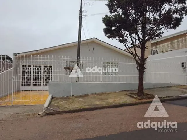 Casa com 275m² 3 quartos e 1 banheiro, à venda, no bairro Chapada em Ponta Grossa