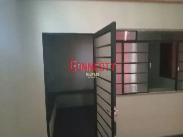 Casa com 200m² 3 quartos e 1 banheiro, à venda, no bairro Jardim Palma Travassos em Ribeirão Preto