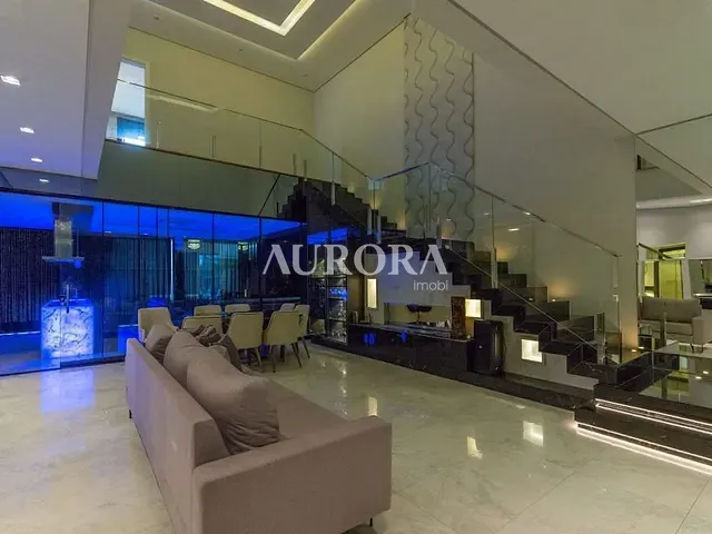 Casa com 360m² 5 quartos e 6 banheiros, à venda, no bairro Esperança em Londrina