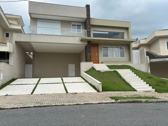 Casa com 500m² 5 quartos e 5 banheiros, à venda ou para alugar, no bairro Condomínio Residencial Montserrat em São José dos Campos