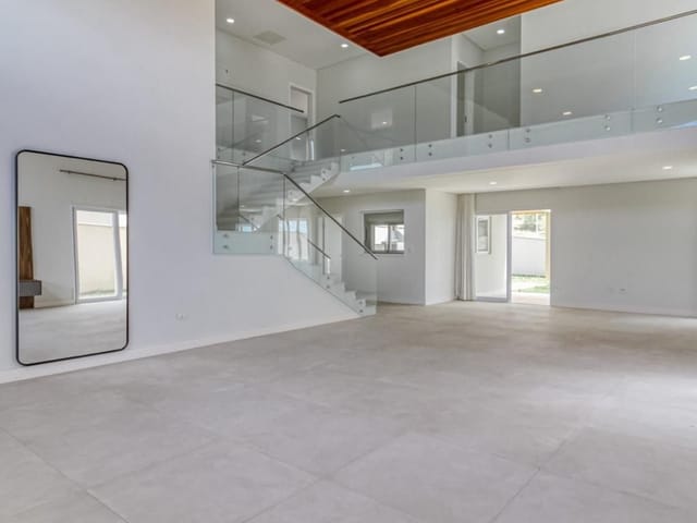 Casa com 500m² 5 quartos e 5 banheiros, à venda ou para alugar, no bairro Condomínio Residencial Montserrat em São José dos Campos