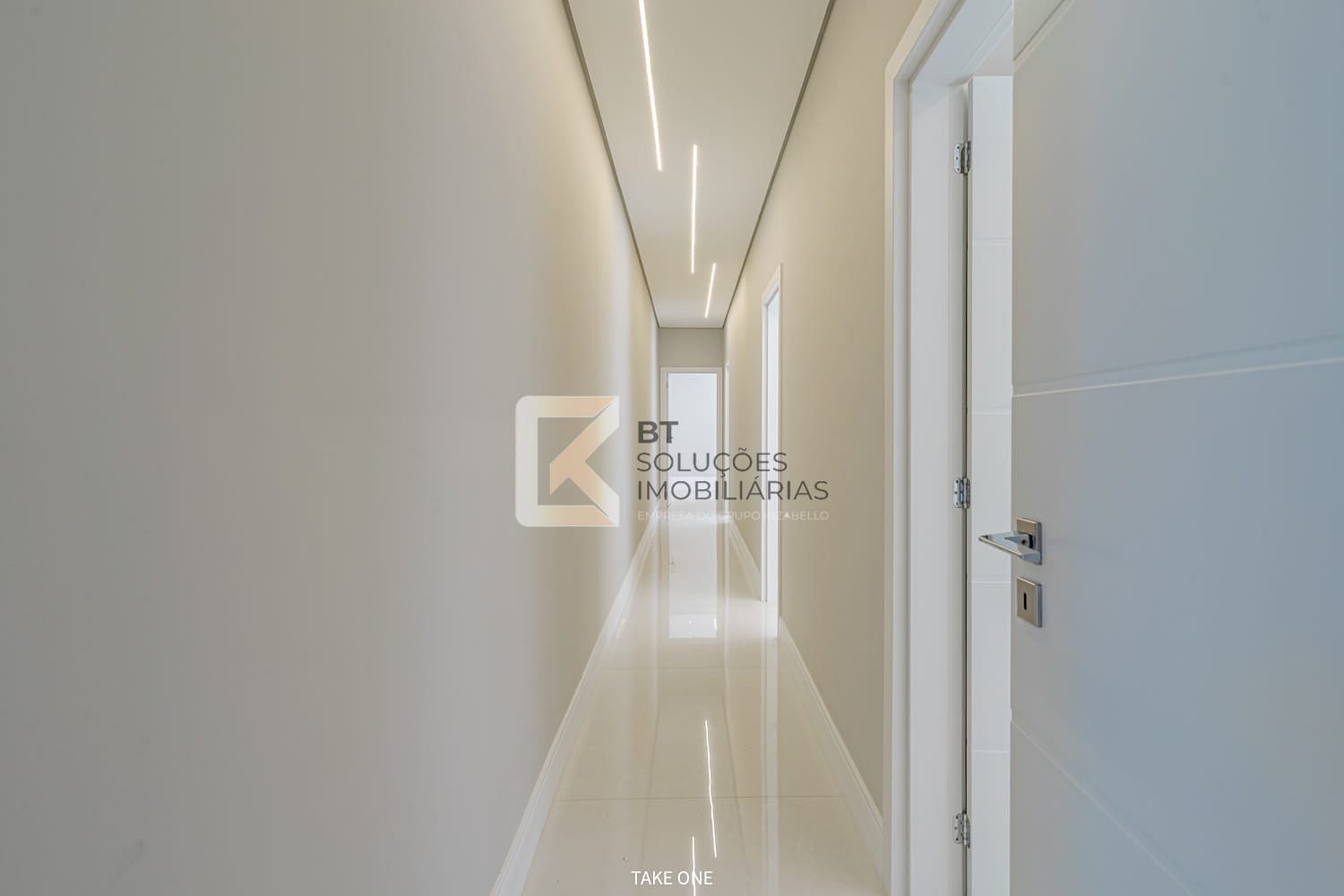 Casa, 3 quartos, 261 m² - Foto 19