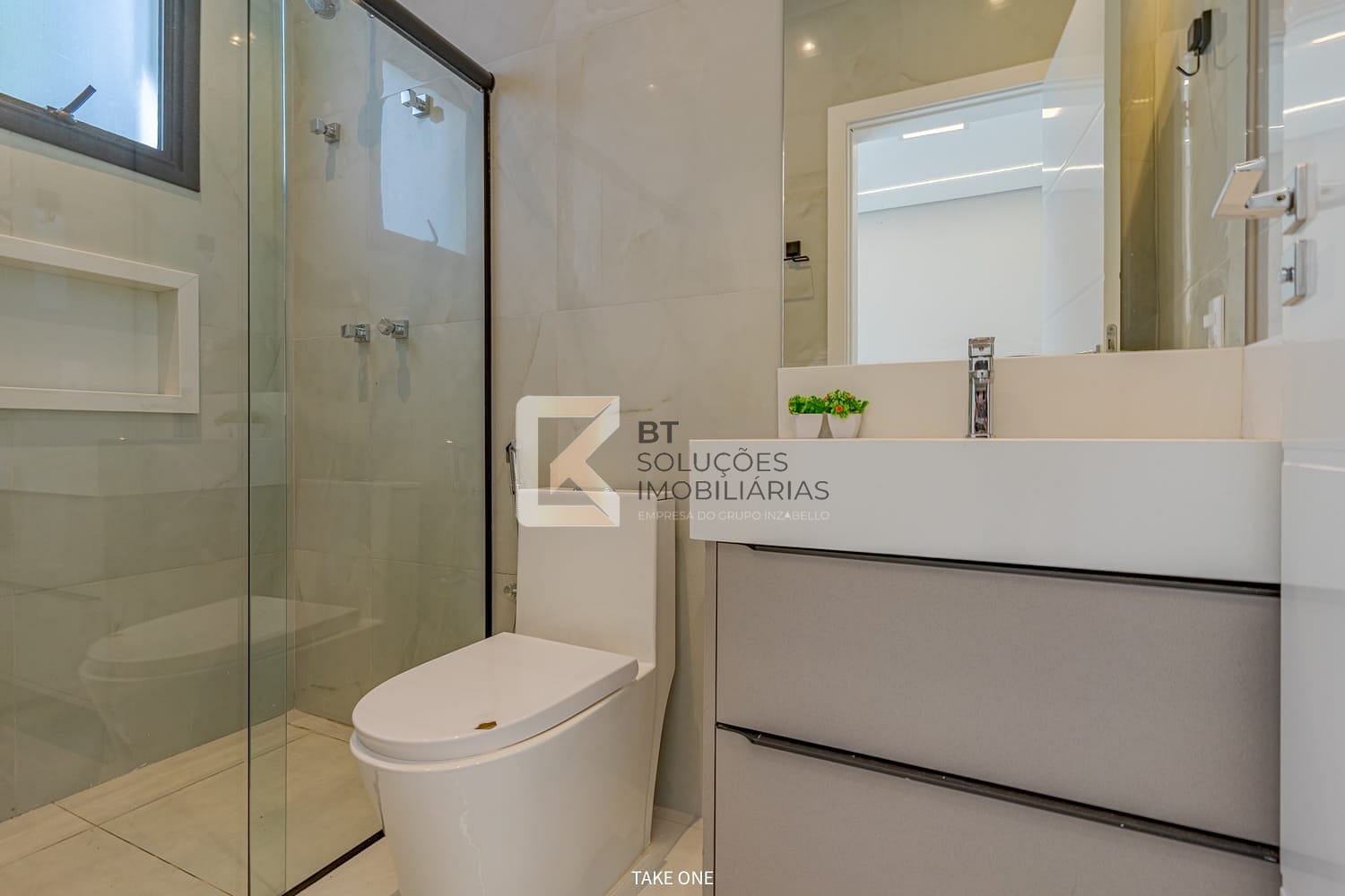 Casa, 3 quartos, 261 m² - Foto 32