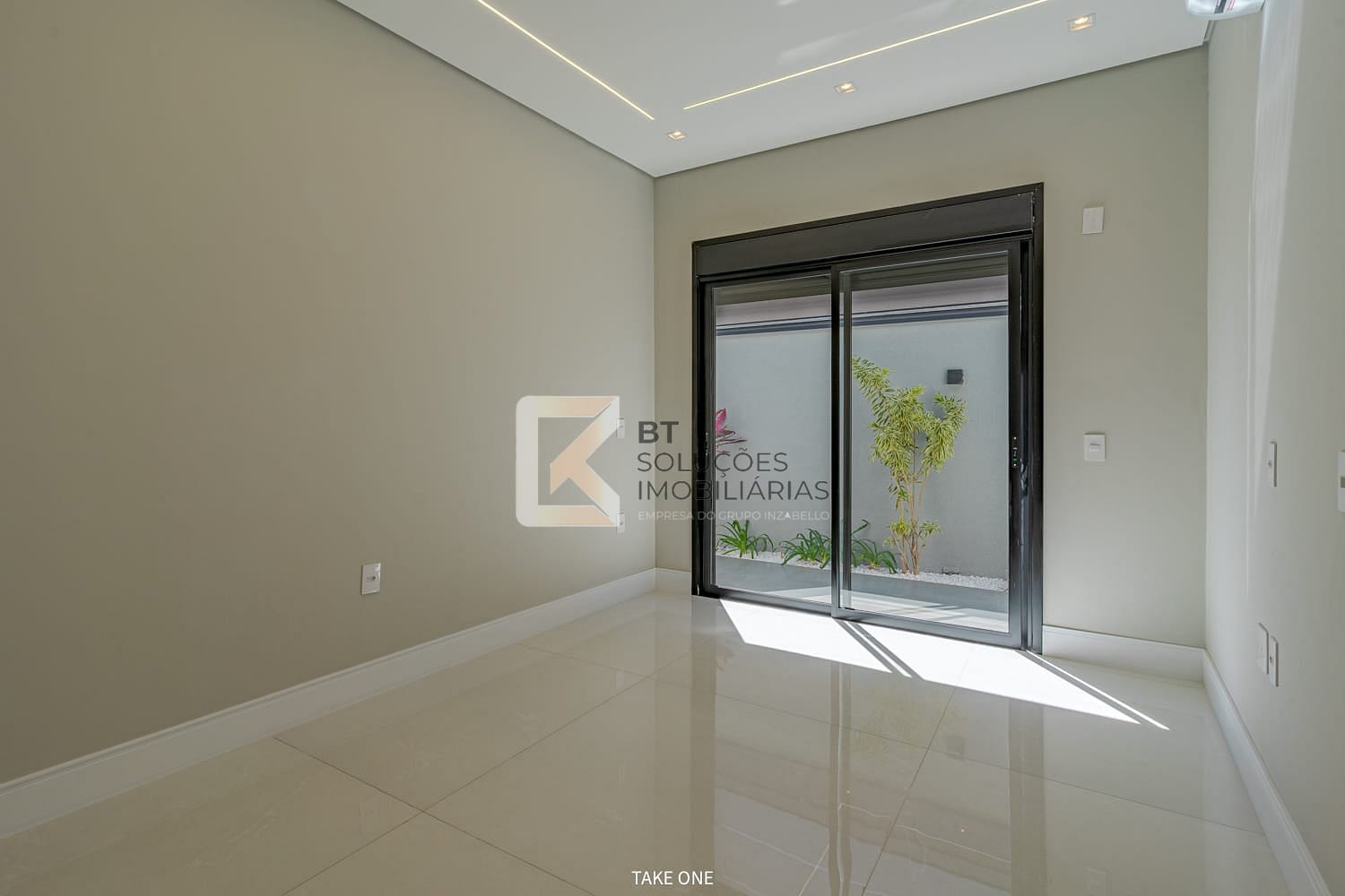 Casa, 3 quartos, 261 m² - Foto 28