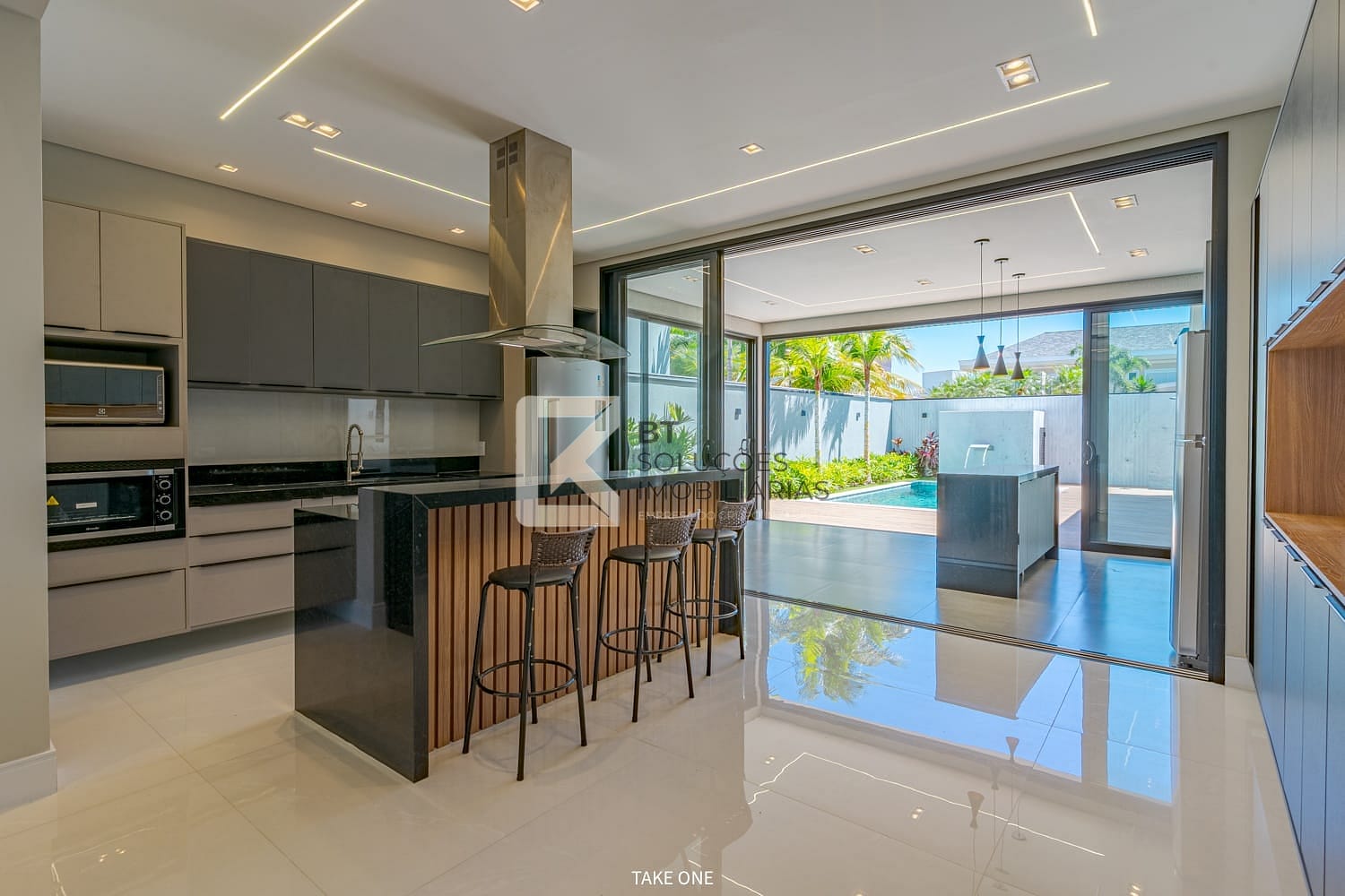 Casa, 3 quartos, 261 m² - Foto 12