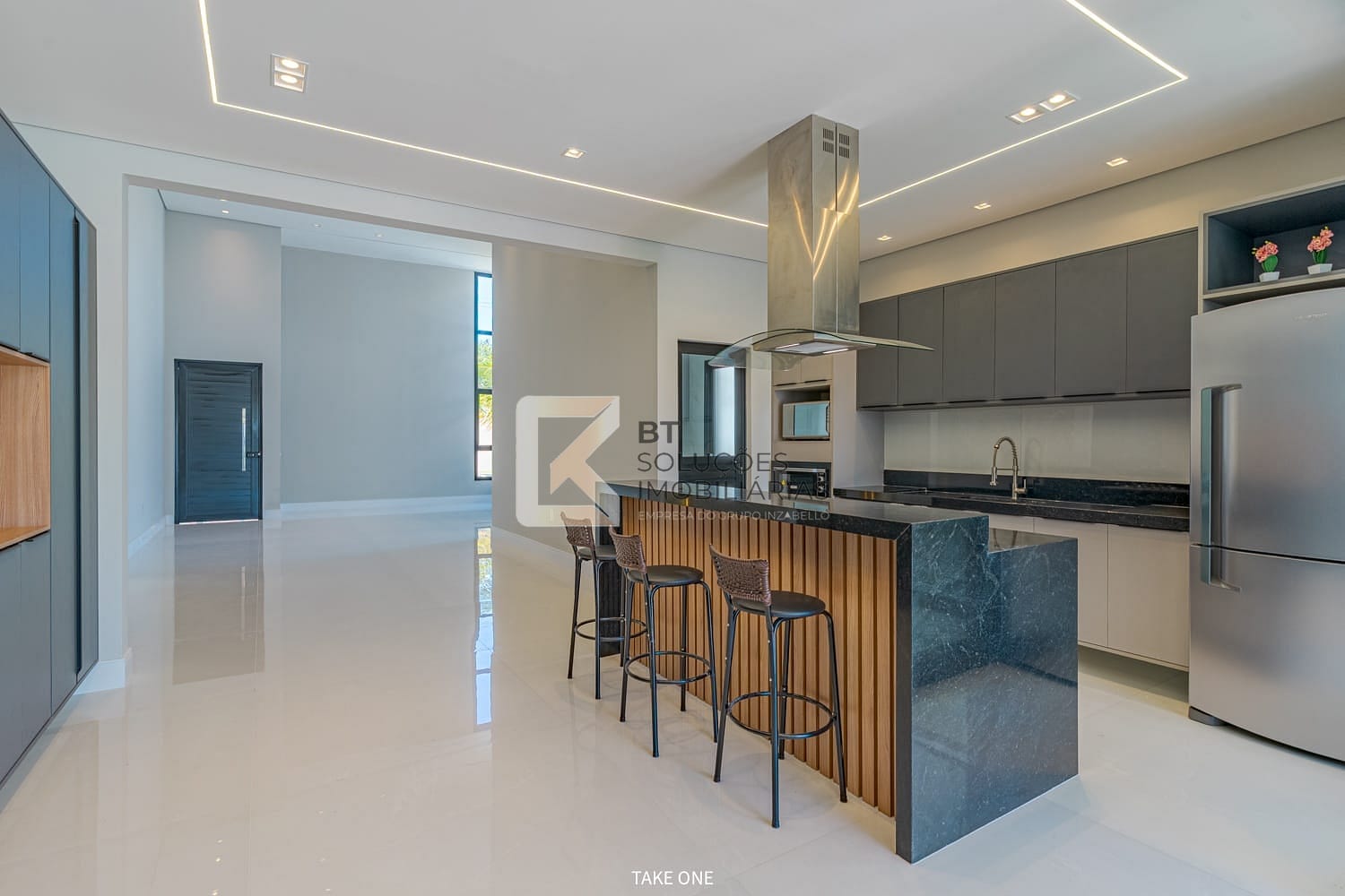 Casa, 3 quartos, 261 m² - Foto 14