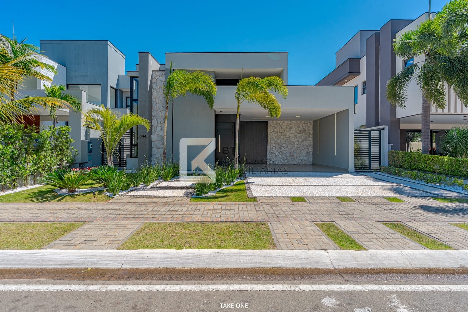 Casa, 3 quartos, 261 m² - Foto 45