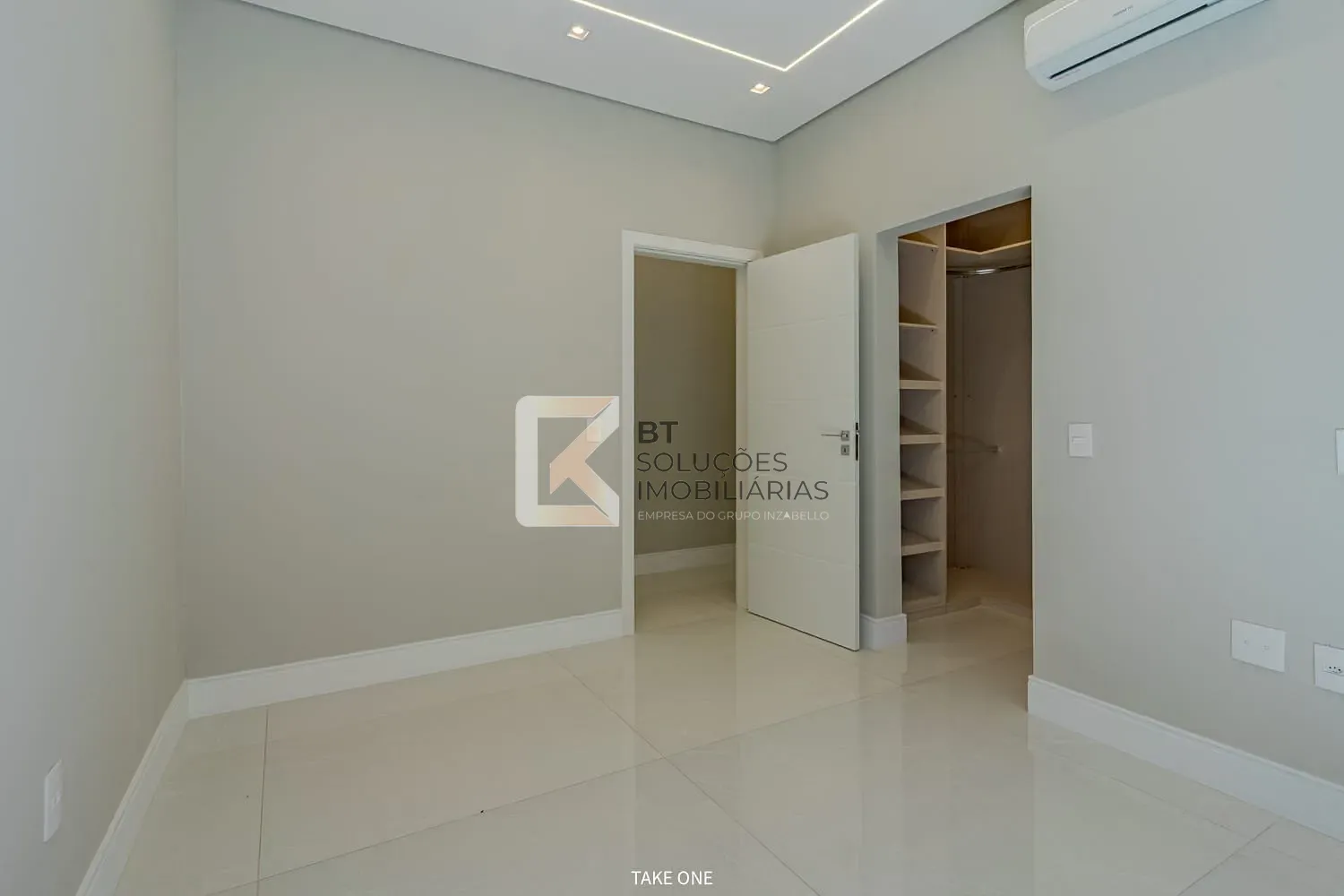 Casa, 3 quartos, 261 m² - Foto 23