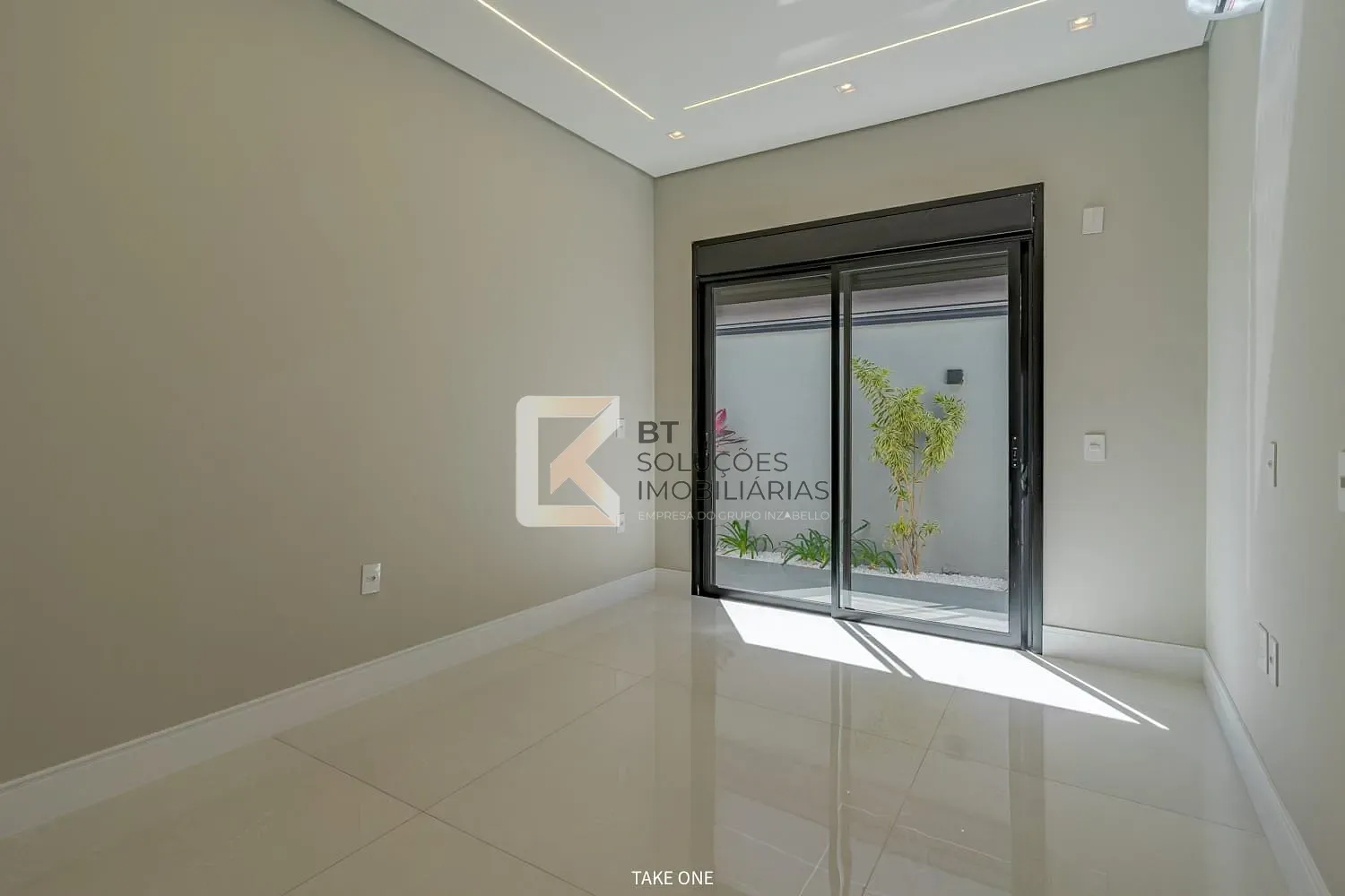 Casa, 3 quartos, 261 m² - Foto 28