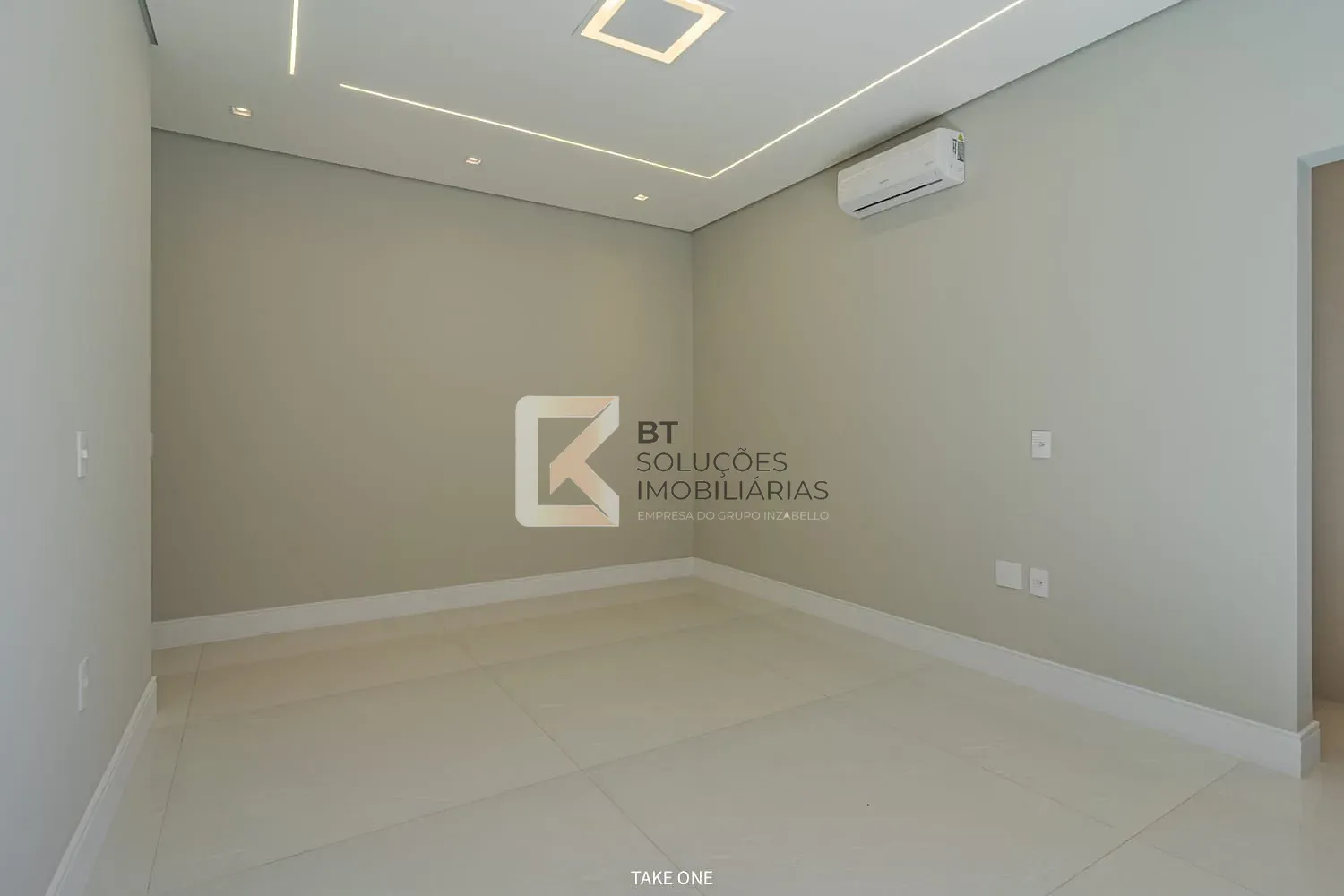 Casa, 3 quartos, 261 m² - Foto 24