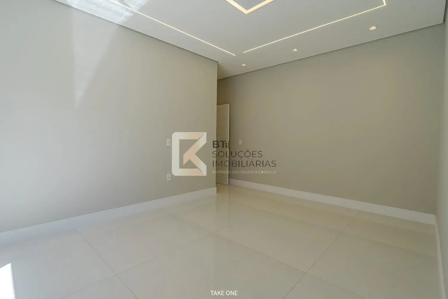 Casa, 3 quartos, 261 m² - Foto 25