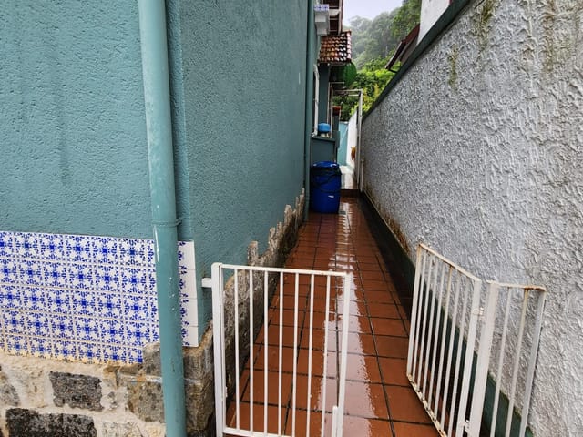 Casa com 309m² 4 quartos e 2 banheiros, à venda, no bairro Centro em Petrópolis