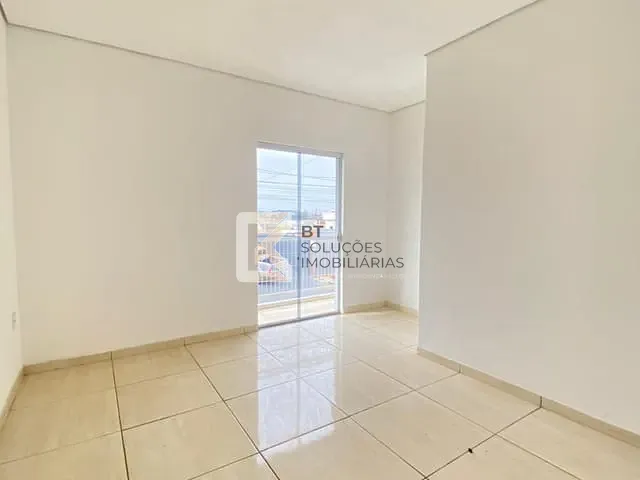 Casa com 160m² 2 quartos e 1 banheiro, à venda, no bairro Jardim dos Colibris em Indaiatuba