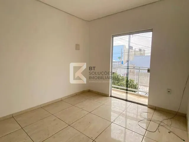Casa com 160m² 2 quartos e 1 banheiro, à venda, no bairro Jardim dos Colibris em Indaiatuba