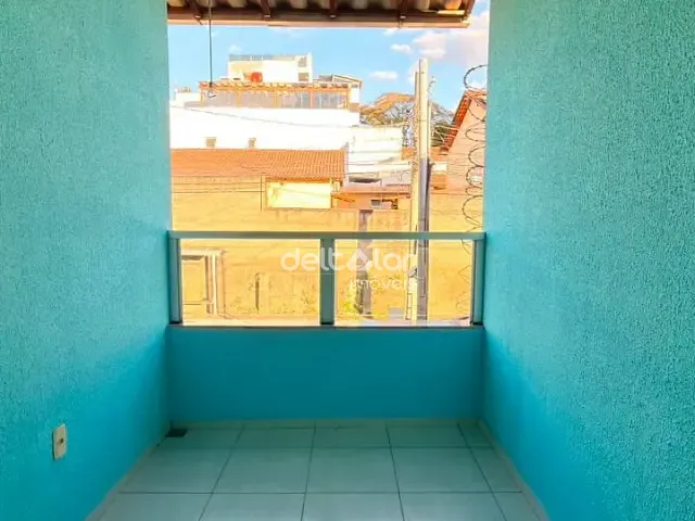 Casa com 125m² 3 quartos e 3 banheiros, para alugar, no bairro Etelvina Carneiro em Belo Horizonte