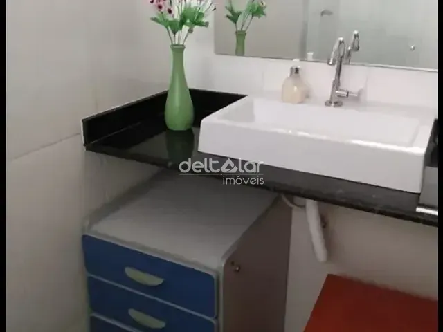 Casa com 125m² 3 quartos e 2 banheiros, para alugar, no bairro Etelvina Carneiro em Belo Horizonte