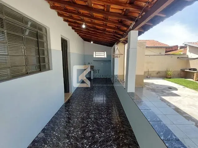 Casa com 250m² 3 quartos e 2 banheiros, à venda, no bairro Jardim Morada do Sol em Indaiatuba