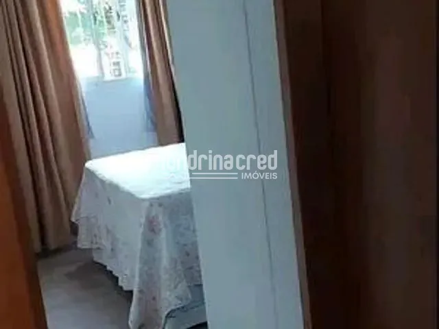 Casa 2 quartos e 2 banheiros, à venda, no bairro Parque Residencial Ana Rosa em Cambé