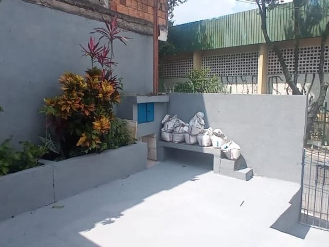 Casa com 150m² 2 quartos e 2 banheiros, à venda, no bairro Baronesa em Osasco