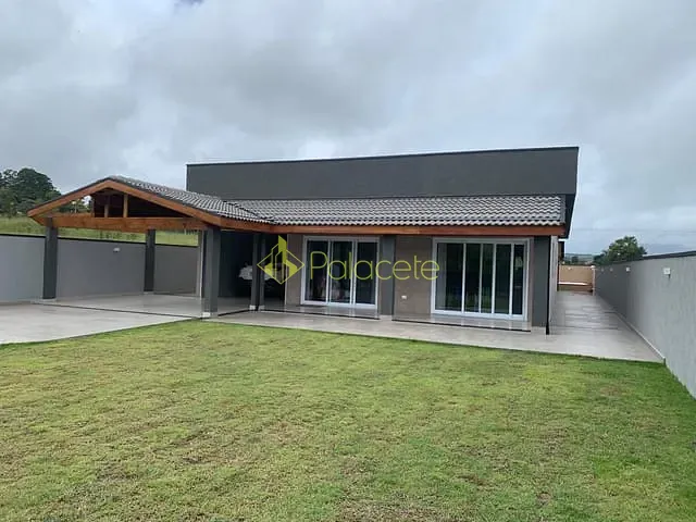 Casa com 760m² 4 quartos e 5 banheiros, à venda, no bairro Caixa D'água em Taubaté