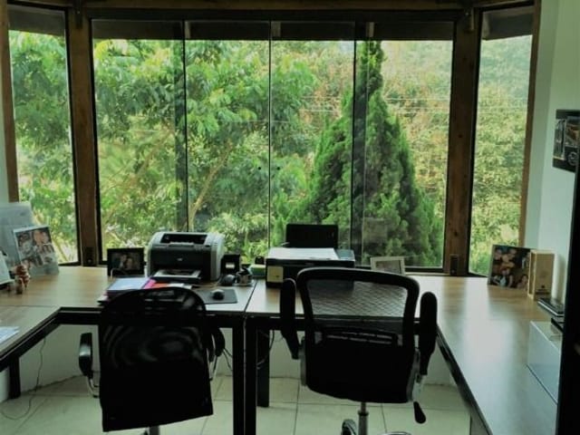 Casa com 300m² 3 quartos e 2 banheiros, à venda, no bairro Parque Nova Jandira em Jandira