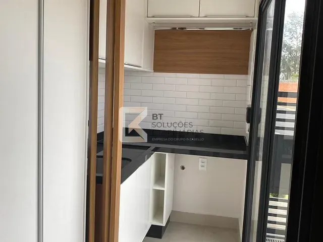 Casa com 300m² 3 quartos e 4 banheiros, à venda, no bairro Vila Rubens em Indaiatuba