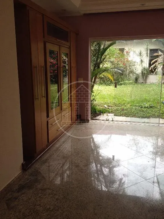 Casa, 4 quartos, 250 m² - Foto 9