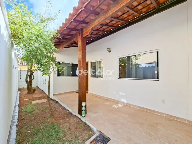 Casa com 85m² 2 quartos e 1 banheiro, para alugar, no bairro Itapoã em Belo Horizonte