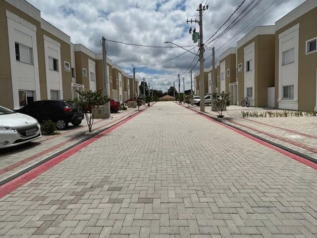 Casa com 150m² 3 quartos e 2 banheiros, à venda, no bairro Urbanova em São José dos Campos