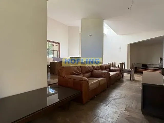 Casa com 1867m² 4 quartos e 3 banheiros, à venda, no bairro Jardim Europa em Rio Claro