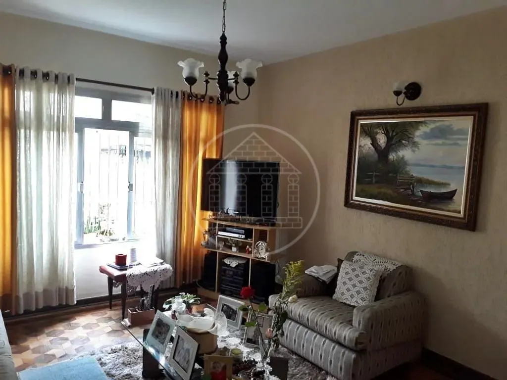 Casa, 3 quartos, 250 m² - Foto 2