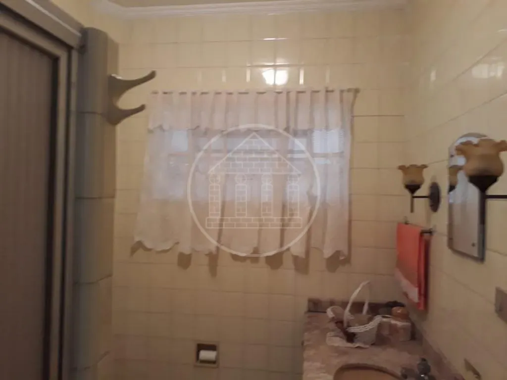 Casa, 3 quartos, 250 m² - Foto 12
