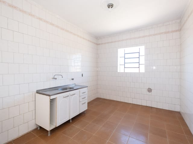 Casa com 402m² 3 quartos e 1 banheiro, à venda, no bairro Porto em Pelotas