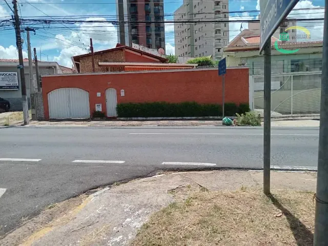 Casa com 313m² 2 quartos e 1 banheiro, à venda, no bairro Vila Teixeira em Campinas