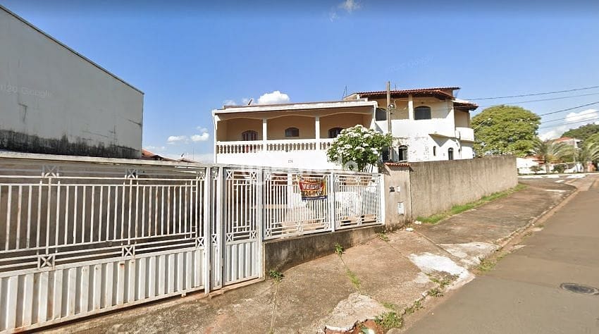 Casa, 4 quartos, 269 m² - Foto 1