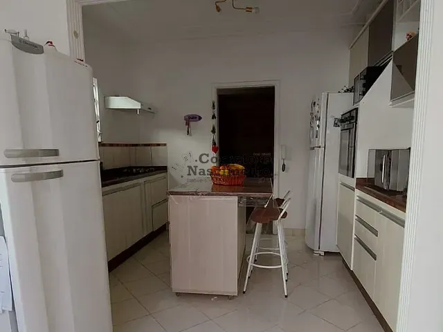 Casa com 150m² 4 quartos e 3 banheiros, à venda, no bairro Parque Itamarati em Jacareí