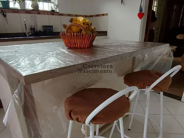 Casa com 150m² 4 quartos e 3 banheiros, à venda, no bairro Parque Itamarati em Jacareí