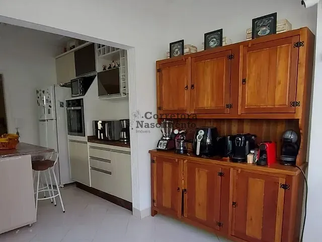 Casa com 150m² 4 quartos e 3 banheiros, à venda, no bairro Parque Itamarati em Jacareí